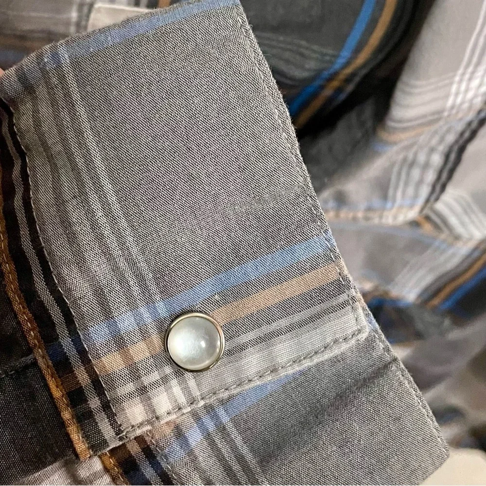 Levi’s Men’s Plaid Pearl Snap Regular Fit Long Sleeve Western Shirt Country
